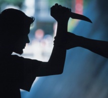 Agression en plein jour à la cité Tacko à Rufisque : Une dame reçoit plusieurs coups de couteau au dos pour sauver son bébé