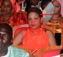 Ndeye Marie de la série "Bour Ngueweul" qui assurait le role de Anna toute splendide à l'avant première du Bercy de Youssou Ndour