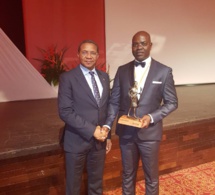 DISTINCTION : le Gabon reçoit une distinction à travers Yves Fernand Manfoumbi, Ministre Gabonais de l’Agriculture, de l’Elevage, Chargé du Programme Graine, sacré Lauréat du prix SUN 2017.