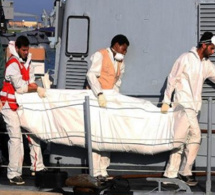 Des migrants mangés par des requins après le chavirement de leurs bateaux (Photos)