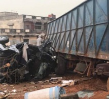 Grave accident à Diass : Le bilan fait 5 morts (images)