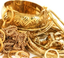 Vol estimé à plus de 30 millions de francs Cfa et des bijoux en or : l’ex-tailleur de la victime et son chauffeur écopent de deux ans d’emprisonnement ferme