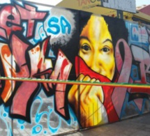 Au Sénégal, la graffeuse Zeinixx affiche ses droits et ceux des femmes