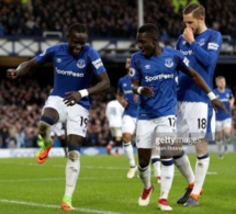 Baye Oumar Niasse et Gana Guèye dansent, noy moyto sa nonn… après le but de Niasse