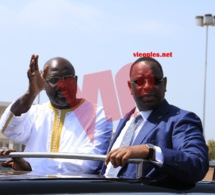 Les images de l'arrivé du nouveau Président Libérien George Whea avec le Président Macky Sall à Dakar.