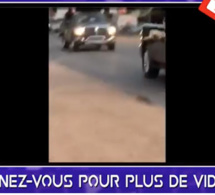Vidéo – Macky Sall débarque en Gambie avec deux Rolls Royce