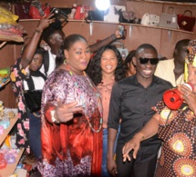 Accueil triomphal du double disque d'or, Pape Diouf chez les Gambiens. REVIVEZ LES IMAGES.