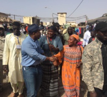 Thiaroye : Le maire refuse la salle polyvalente à Gueum sa Bopp, les commerçants du marché Thiaroye se mobilisent et acceuillent le Président Bougane Gueye à travers des visites de proximité.. Bravo Gueum Sa Bopp marché Thiaroye...