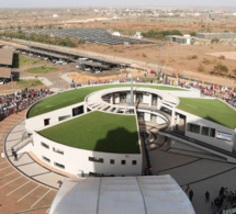 Diamniadio – Les images de l’inauguration du premier lot d’immeubles devant abriter les sphères ministérielles à Diamniadio