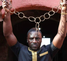 Akon répond à Kanye West: Nous avons rien demander à…