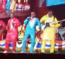 Le "TAGATO" de Habib Faye à Youssou Ndour sur scéne le 18 novembre 2018 à Accor Hotel Arena Berçy. REGARDEZ