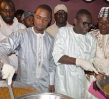 En ce mois de ramadan, le chanteur Pape Diouf accompagné du DG Adjoint de GFM Birane Ndour ont distribué un somptueux "NDOGOU" aux populations de la Banlieue.
