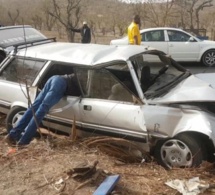 Vidéo Accident de la route: Un taxi dérape et tamponne un arbre. Bilan 7 blessés dans un état grave