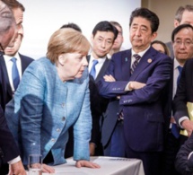 La photo d'Angela Merkel face à Donald Trump au G7 amuse les réseaux sociaux