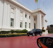 Les hommes d’affaires au Palais