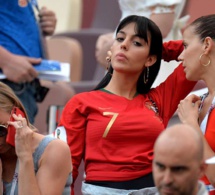 Maroc Vs Portugal : Georgina Rodriguez, la copine de Cristiano Ronaldo exhibe un Gros diamant en Russie !
