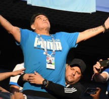 "Vous avez l'impression que je suis mort ?" Maradona l'assure: "il n'a jamais été aussi bien"