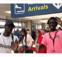 Arrivés de Basse Thioung "KONE YES" et Dame Séne à Orly sud pour leur show de demain au Palais des Congrés de Montreuil à Paris;