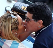 Maradona dans tous ses états, tacle sèchement le…