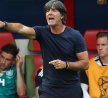 Malgré le fiasco de la Coupe du monde, Löw reste en poste