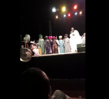 En direct de Sorano: Adja Touré rend hommage à sa mère Madidio Gningue avec l'ensemble instrumentale de Daniel Sorano.