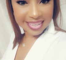 Sublime et fatale, la fille de l'artiste Iso Lo, Mari Lo toute séduisante.