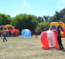L’association cristolienne « Miss Oumy à cœur ouvert » a organisé une journée de vacances ce dimanche à la Plaine des Bordes pour fédérer la population.