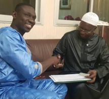 Le chanteur Pape Diouf parraine Macky Sall
