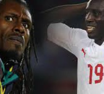 Demba Ba trouve bizarre le coaching de Aliou Cissé
