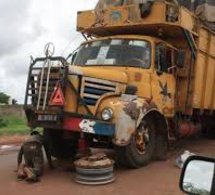 Petit-Mbao : 1 tonne de chanvre indien saisie dans un camion en provenance du Mali