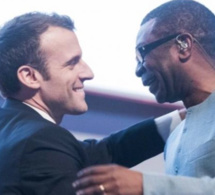 17e Sommet de la Francophonie: Macron rend hommage à Youssou Ndour