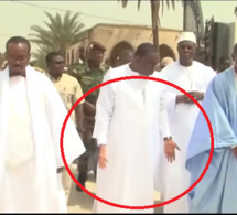 Macky Sall et les chaussures dans la mosquée de Touba: Rappelé à l’ordre par un… le chef de l’Etat s’énerve devant tout le monde.