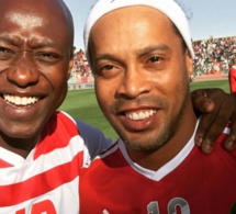 Maroc: FADIGA ET EL HADJI DIOUF marquent contre l’équipe de Ronaldinho…Regardez