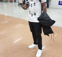 Arrivé de l'incontournable animateur, Cheikh Sarr à l'aéroport de Montréal pour le concert de Omar Pen et du groupe Maboo.