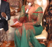 Sarah l'animatrice de la RTS1 chic et glamour dans sa tenue à la nuit Mode & Musique de OMBÉLICO Sarah l'animatrice de la RTS1 chic et glamour dans sa tenue à la nuit Mode & Musique de OMBÉLICO