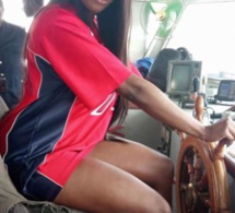 Aya Nakamura très sexy sur la route de gorée