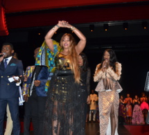 VIDEO: Les larmes émotionnelles de Awa Kermel face à ses amis pour la belle réussite de la mode panafricaine.
