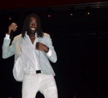L'artiste Mame Balla refait surface à la nuit de la mode panafricaine by Awa Kermel à Luxembourg.