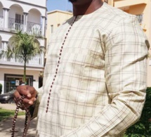 Mode vendredi : Cheikh Sarr très chic en tenue marron beige