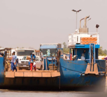 Farafenni : un des conducteurs du ferry meurt noyé , c’est son téléphone qu’il avait acheté à 12 000 FCfa qu’il voulait repêcher