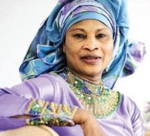 La sublissime Aïssata Tall Sall en toute élégance, regardez