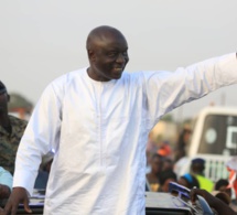 Accueil triomphal de la caravane "Orange" d'Idrissa Seck à Touba et Darou Mouhty