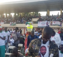 Stade Alassane Djigo Pikine: Les première images, le stade plein à craquer, en attendant l’arrivée du candidat Ousman Sonko…