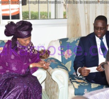 Aissata Tall Sall n’écarte pas de se présenter à la présidentielle de 2024 « J’ai discuté avec Idy, Sonko «