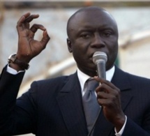 Urgent- Rebeuss : Idrissa Seck a rendu visite cet après-midi, aux jeunes de l'opposition