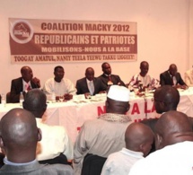 Second mandat de Macky Sall: la coalition ‘’Macky 2012’’ scelle l’union sacrée