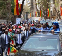 Place de l’indépendance : Macky et Marième Faye Sall accueillis en grande pompe