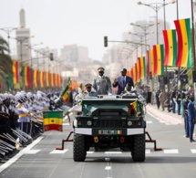 4 Avril : Les première images à la Place de l’Obélisque