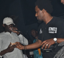 66 IMAGES: STUTTGART: Pape Diouf dans la chaleur du Stage Stadium Theatre pimente les gambiens avec Alpha Prod.