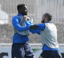 Salif Sané et son coéquipier algérien Bentaleb se battent à l’entrainement !